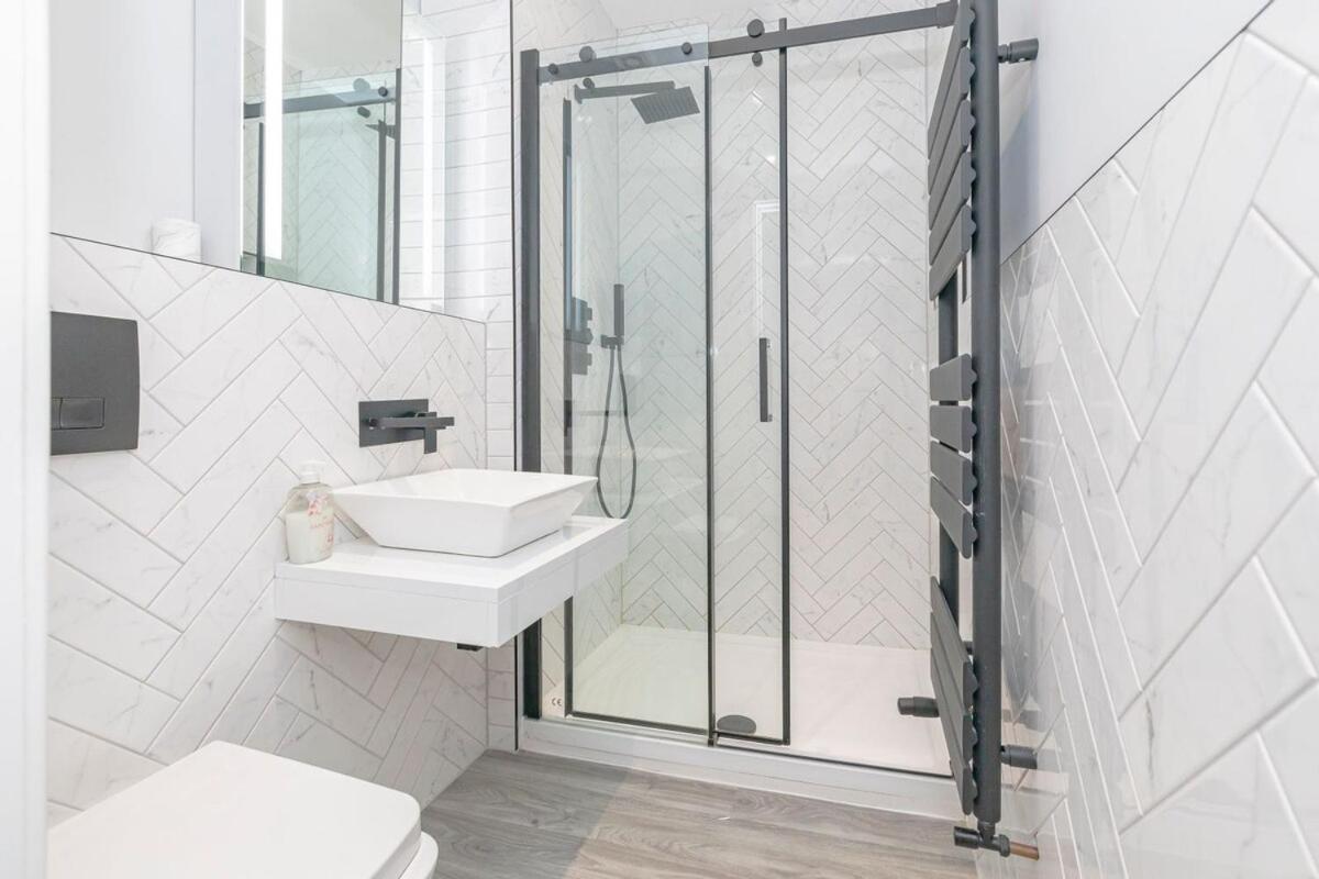 Apartment Bloomsaway Seafront One Bedroom Bn133duk02